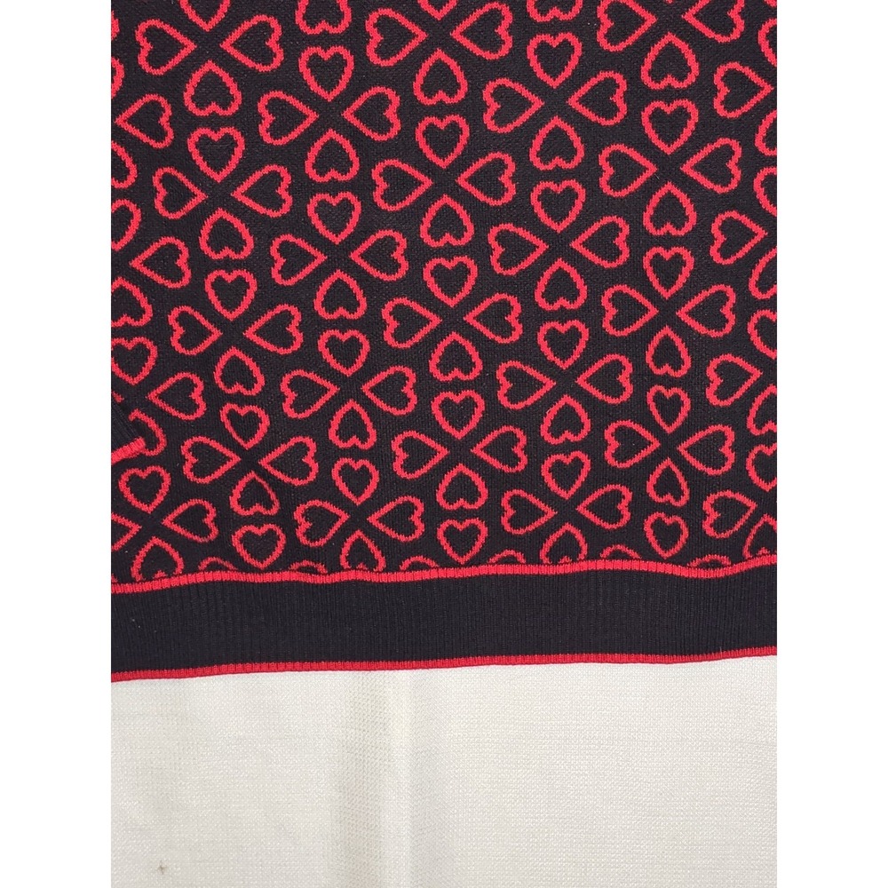 Charter Club Women's Heart-Pattern Sweater in Black / Red SZ: MEDIUM - Picture 5 of 5